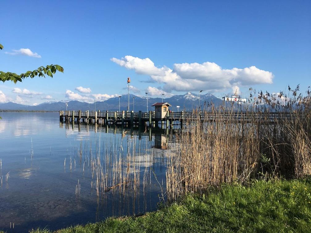 Feriennest Chiemseeglueck Übersee Exterior foto